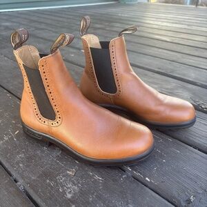Blundstone Originals 2215, high top boots, Camel, size 9 (AU 6)